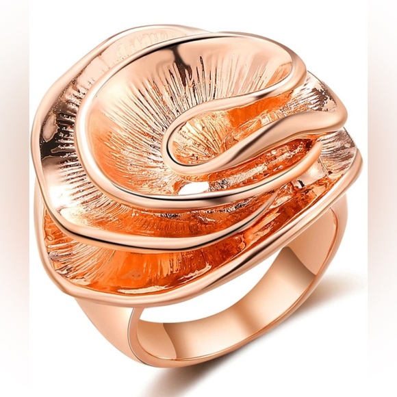 Gold Rose Statement Ring - Picture 9 of 11